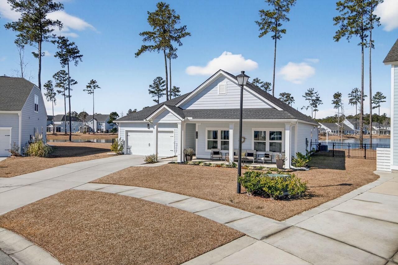 720 Newbury Street Photo 74