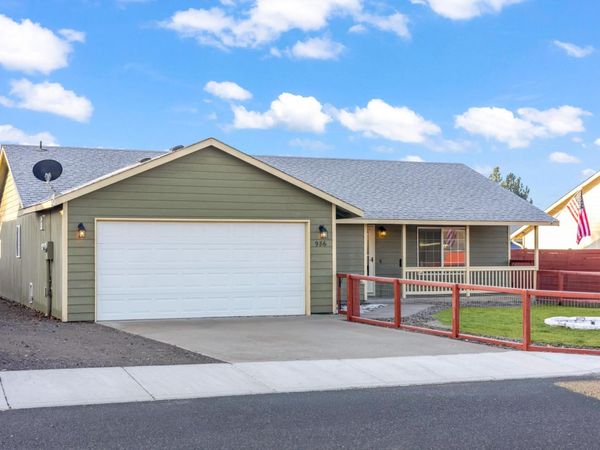 986 NE Mahogany Street, Prineville, OR 97754