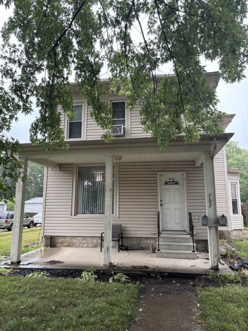 702 E Joliet Street, Ottawa, IL 61350 Main Photo