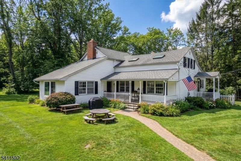 15 Maines Ln, Blairstown, NJ 07825 Main Photo