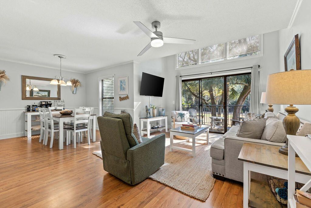 142 High Hammock Drive Photo 11