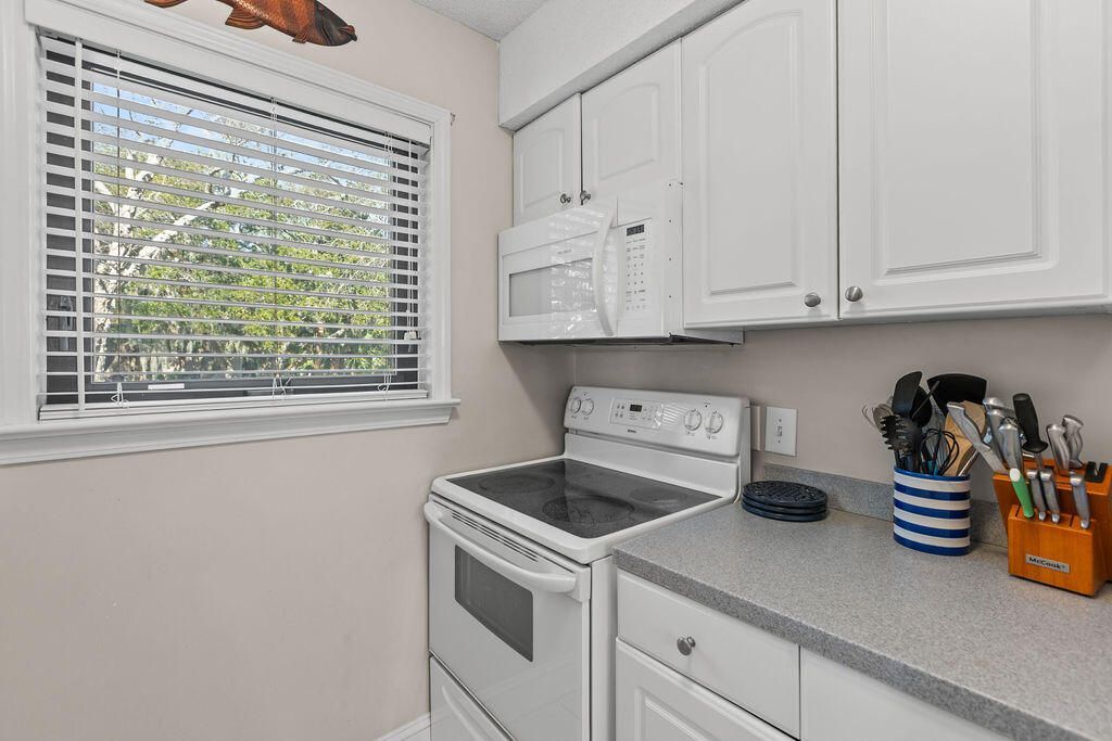 142 High Hammock Drive Photo 21