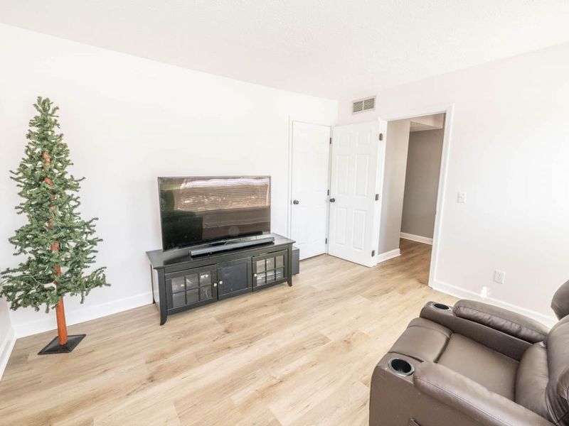 7531 Turtleback Drive, Dayton, OH 45414 Photo 15