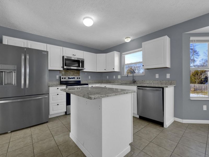 2902 Footloose Drive, Columbus, OH 43231 Photo 9