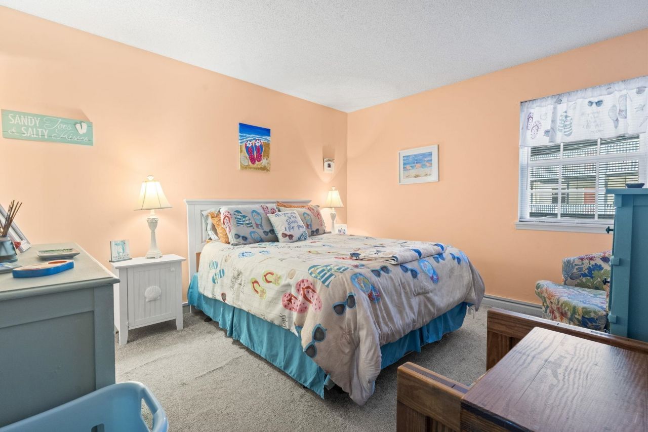 1500 Cenith Dr. Photo 18