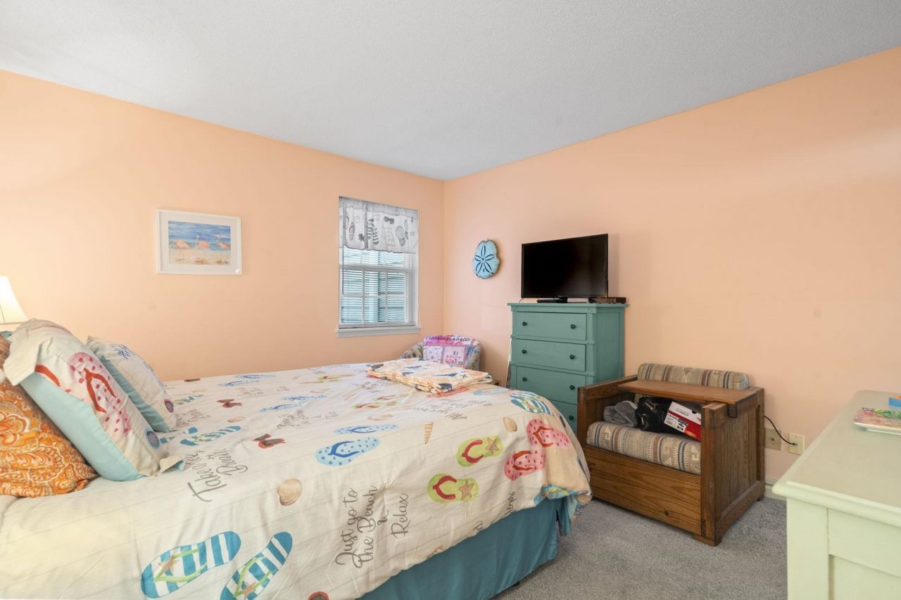 1500 Cenith Dr. Photo 19