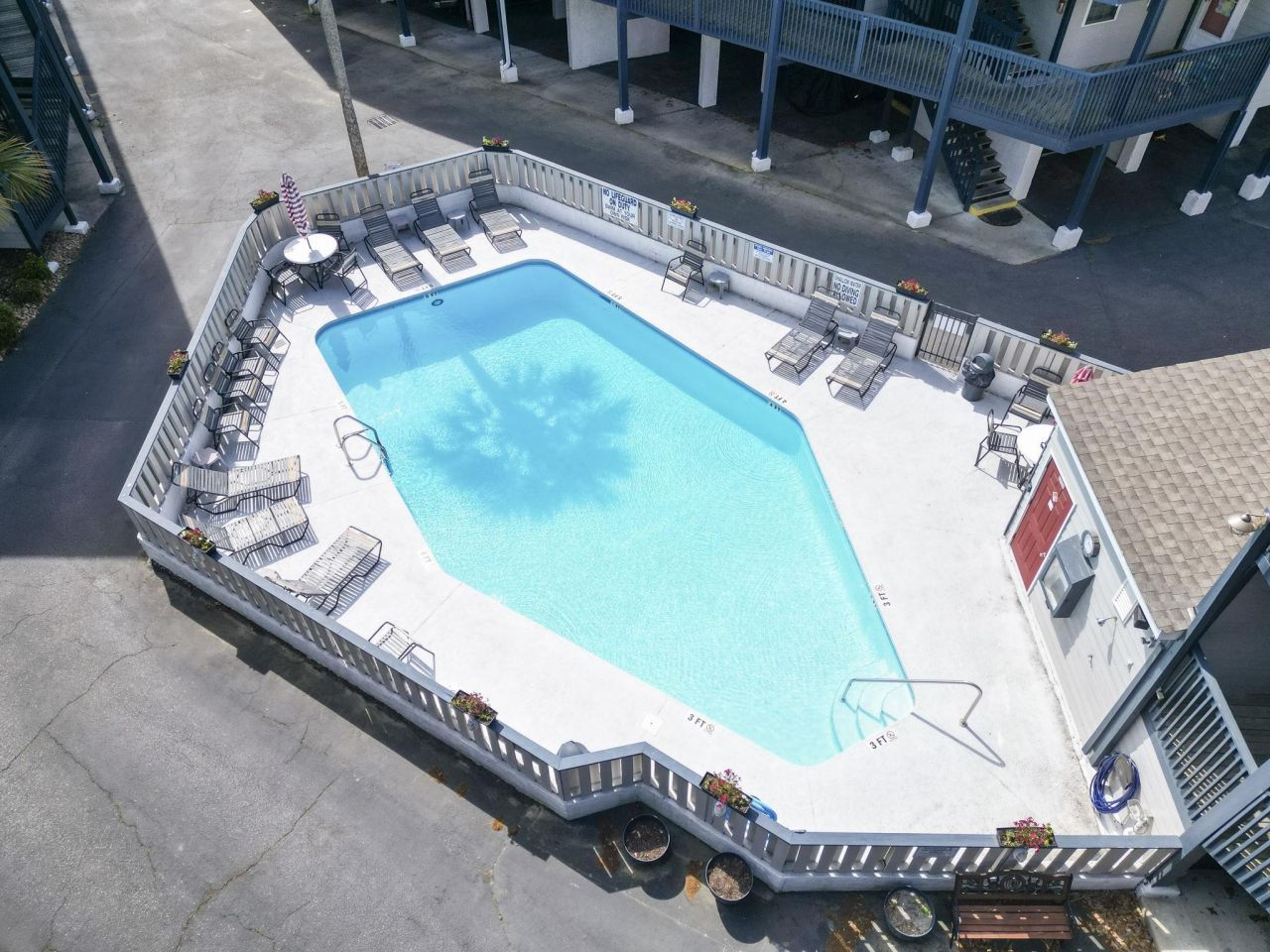 1500 Cenith Dr. Photo 31