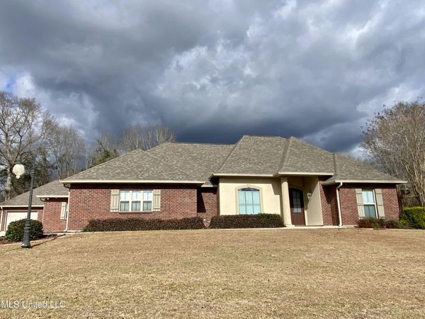 74 N Hill W Drive, Carriere, MS 39426