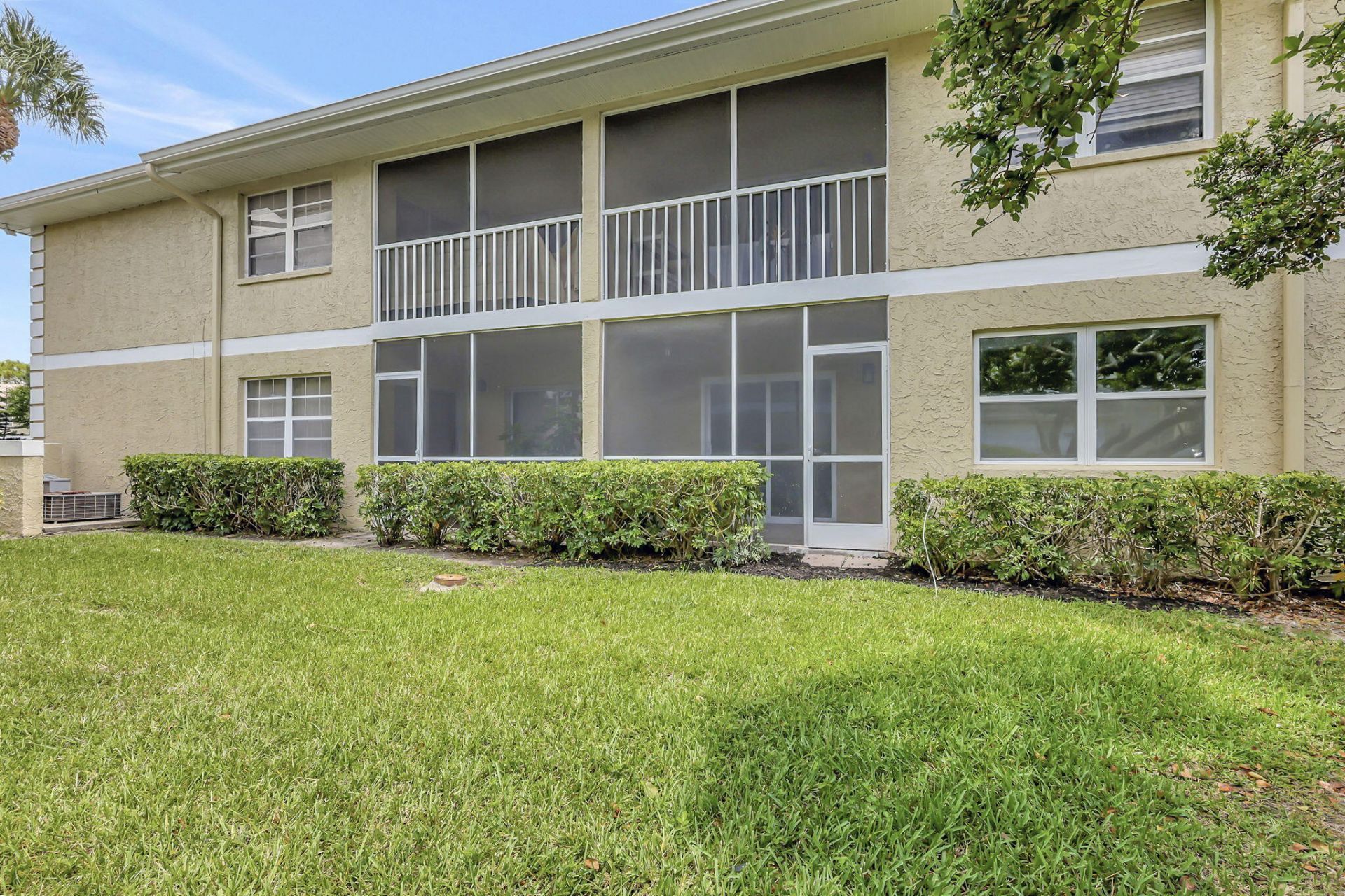 1538 SE Royal Green Circle, Unit 102, Port Saint Lucie, FL 34952 Photo