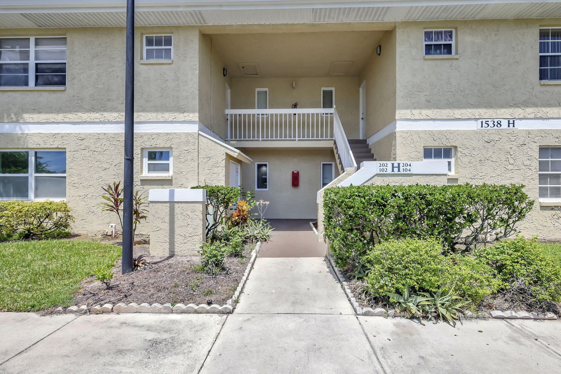 1538 SE Royal Green Circle, Unit 102, Port Saint Lucie, FL 34952 Photo