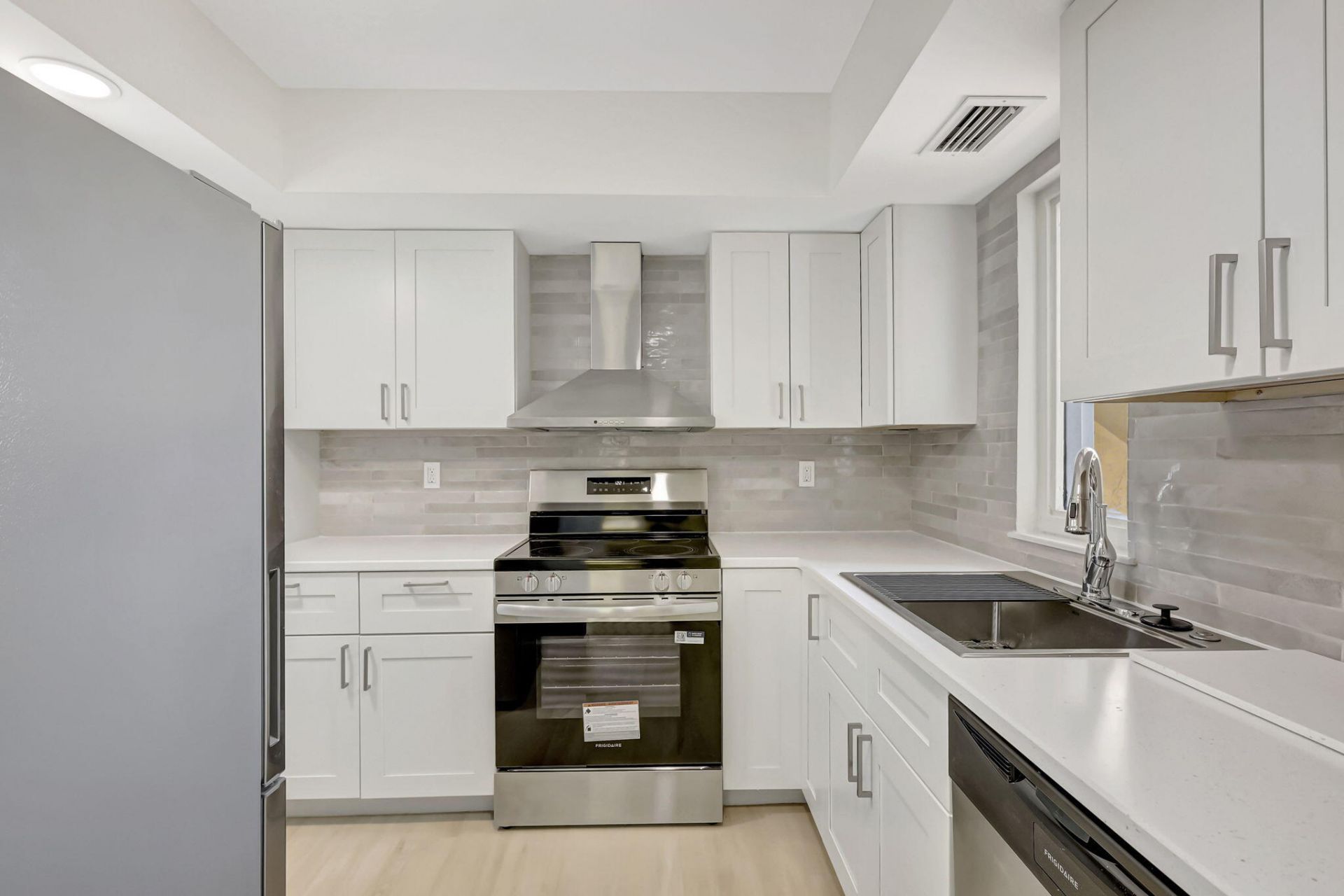 1538 SE Royal Green Circle, Unit 102, Port Saint Lucie, FL 34952 Photo