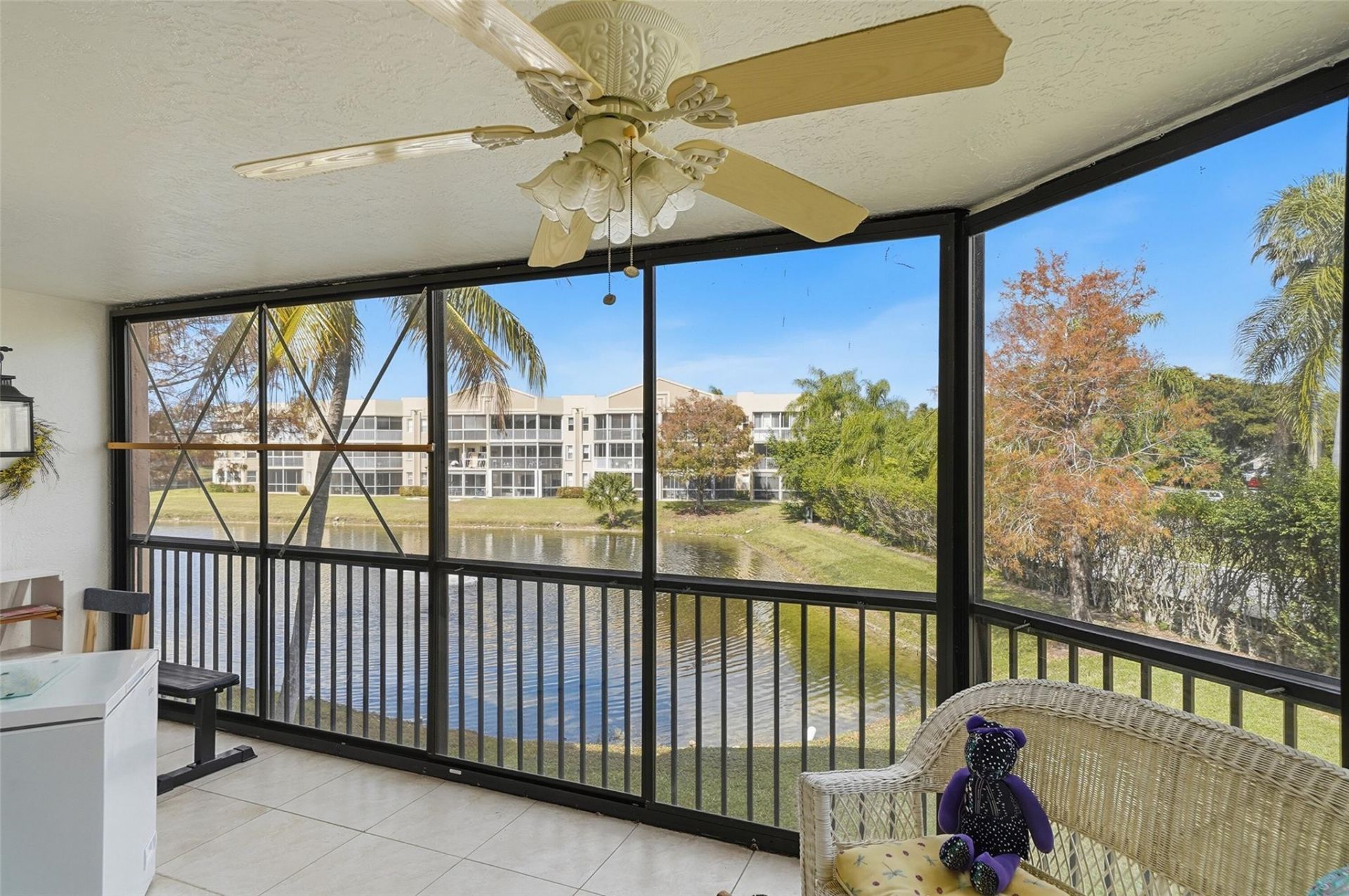 7555 Fairfax Drive, Unit 214, Tamarac, FL 33321 Photo