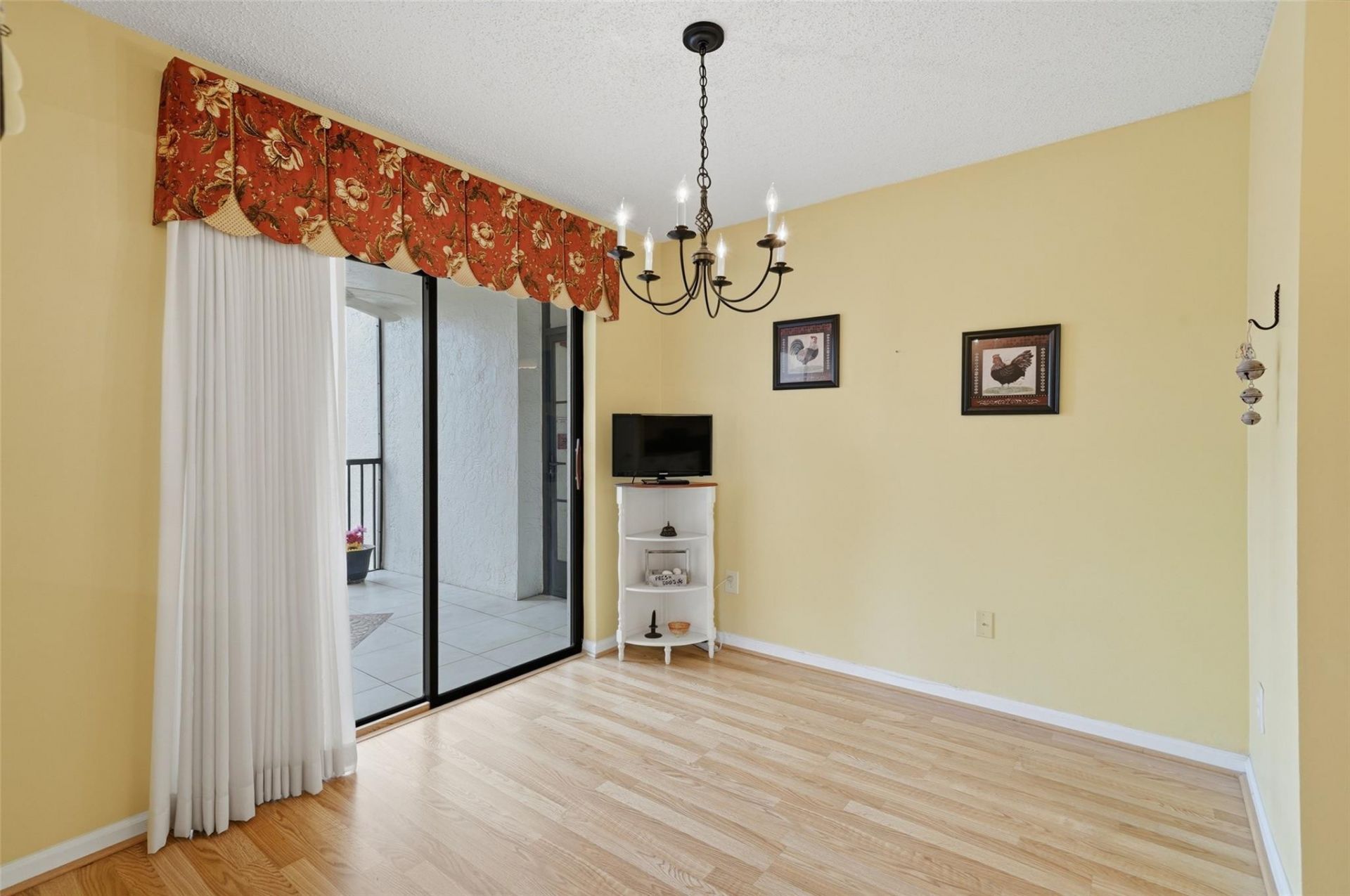 7555 Fairfax Drive, Unit 214, Tamarac, FL 33321 Photo