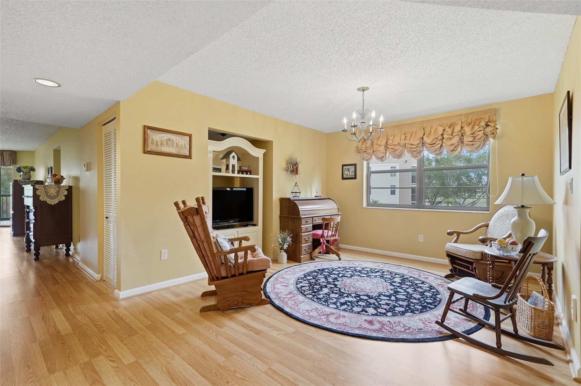 7555 Fairfax Drive, Unit 214, Tamarac, FL 33321 Photo