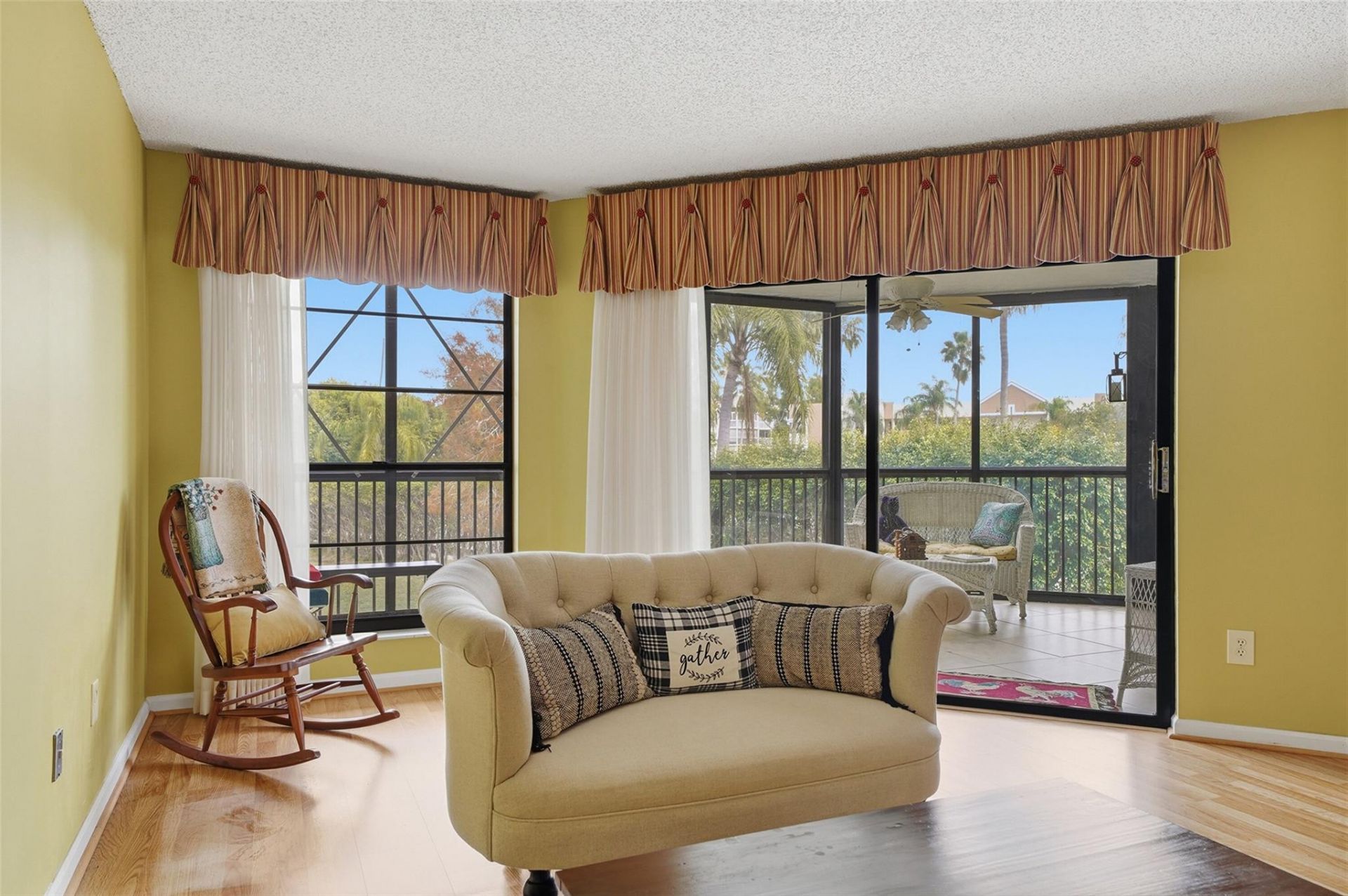 7555 Fairfax Drive, Unit 214, Tamarac, FL 33321 Photo