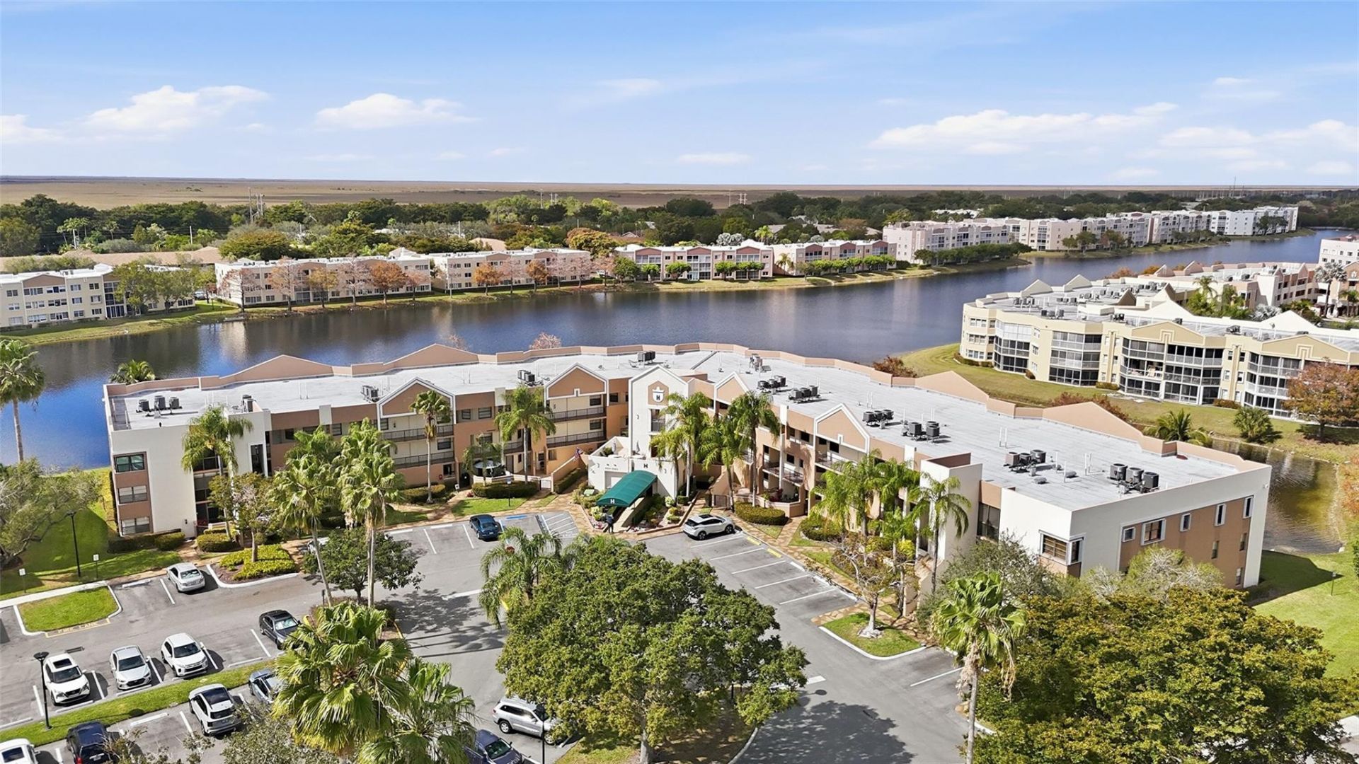 7555 Fairfax Drive, Unit 214, Tamarac, FL 33321 Photo