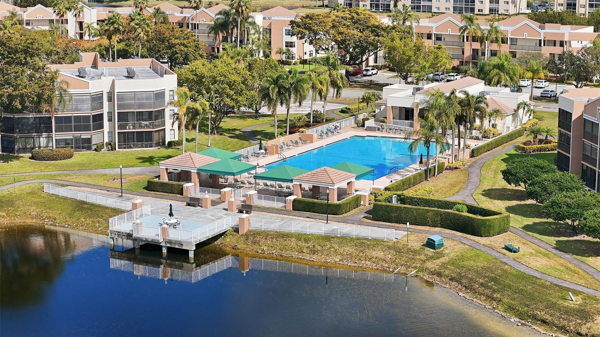 7555 Fairfax Drive, Unit 214, Tamarac, FL 33321 Photo