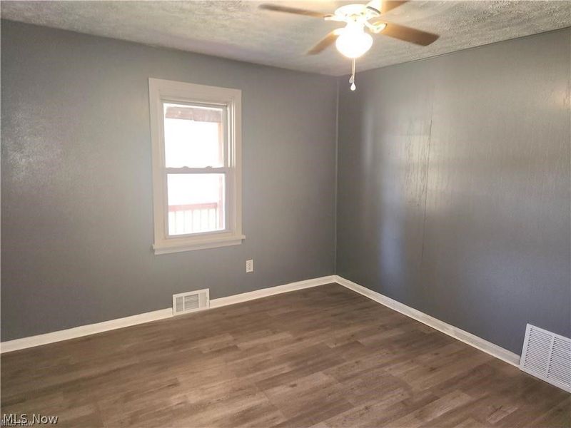 6805 Waynesburg Drive SE, Waynesburg, OH 44688 Photo 13