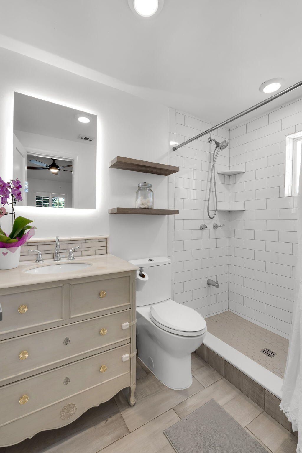 9 Transylvania Avenue, Key Largo, FL 33037 Photo