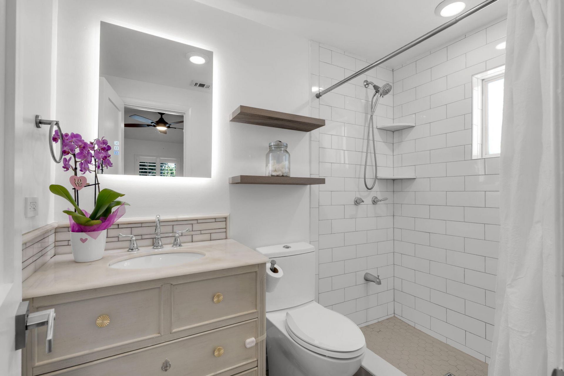 9 Transylvania Avenue, Key Largo, FL 33037 Photo