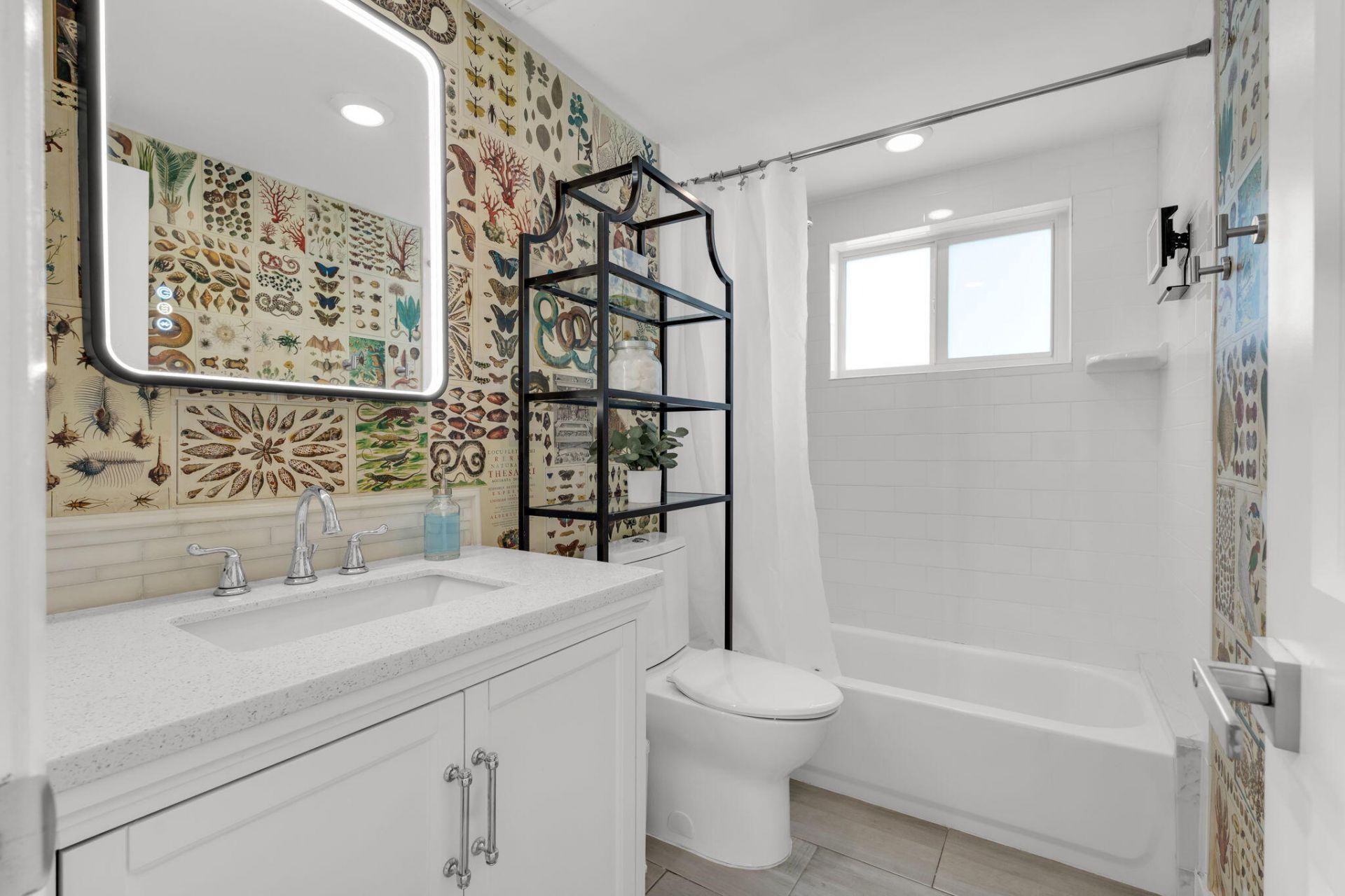 9 Transylvania Avenue, Key Largo, FL 33037 Photo