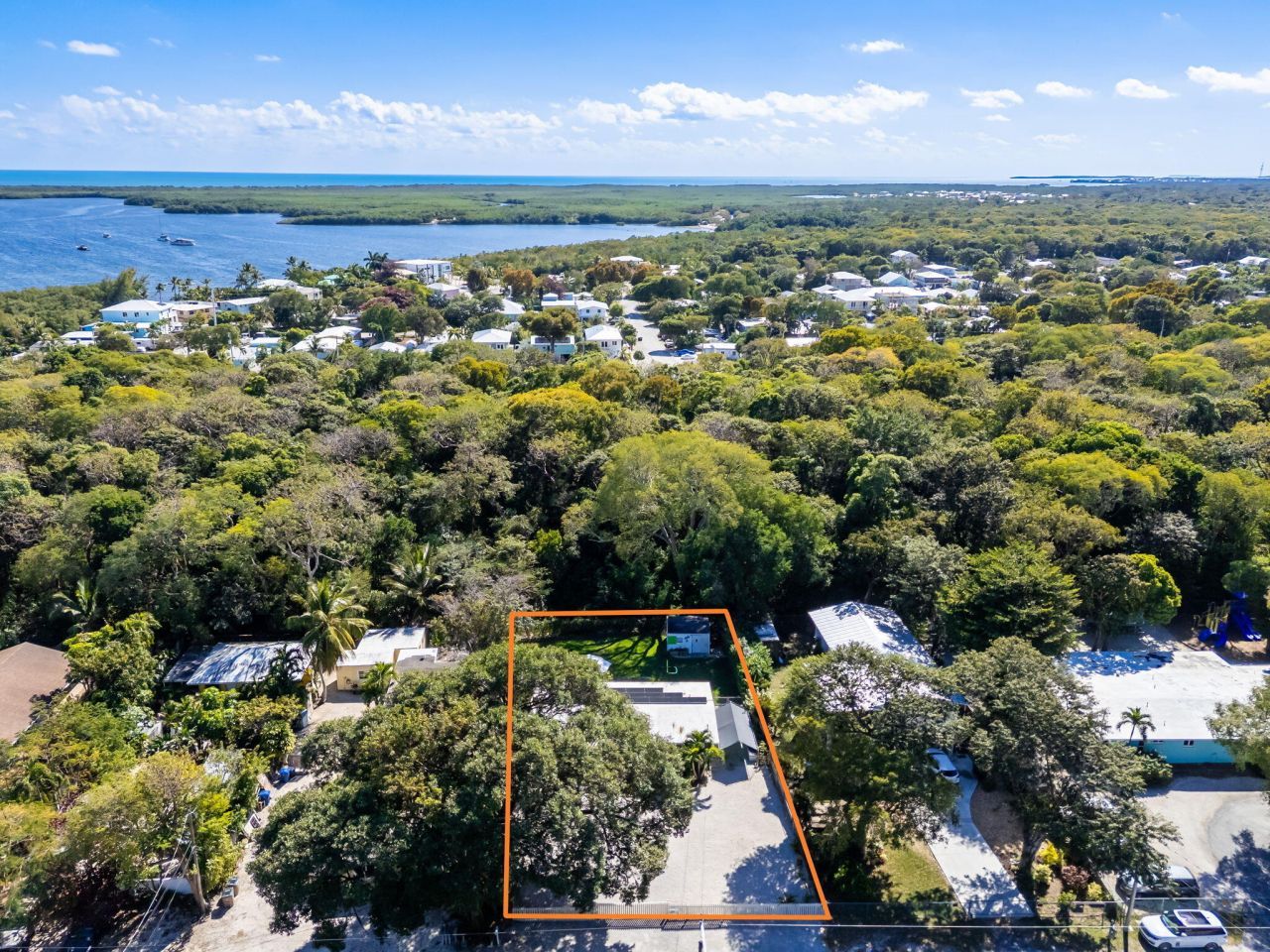 9 Transylvania Avenue, Key Largo, FL 33037 Photo