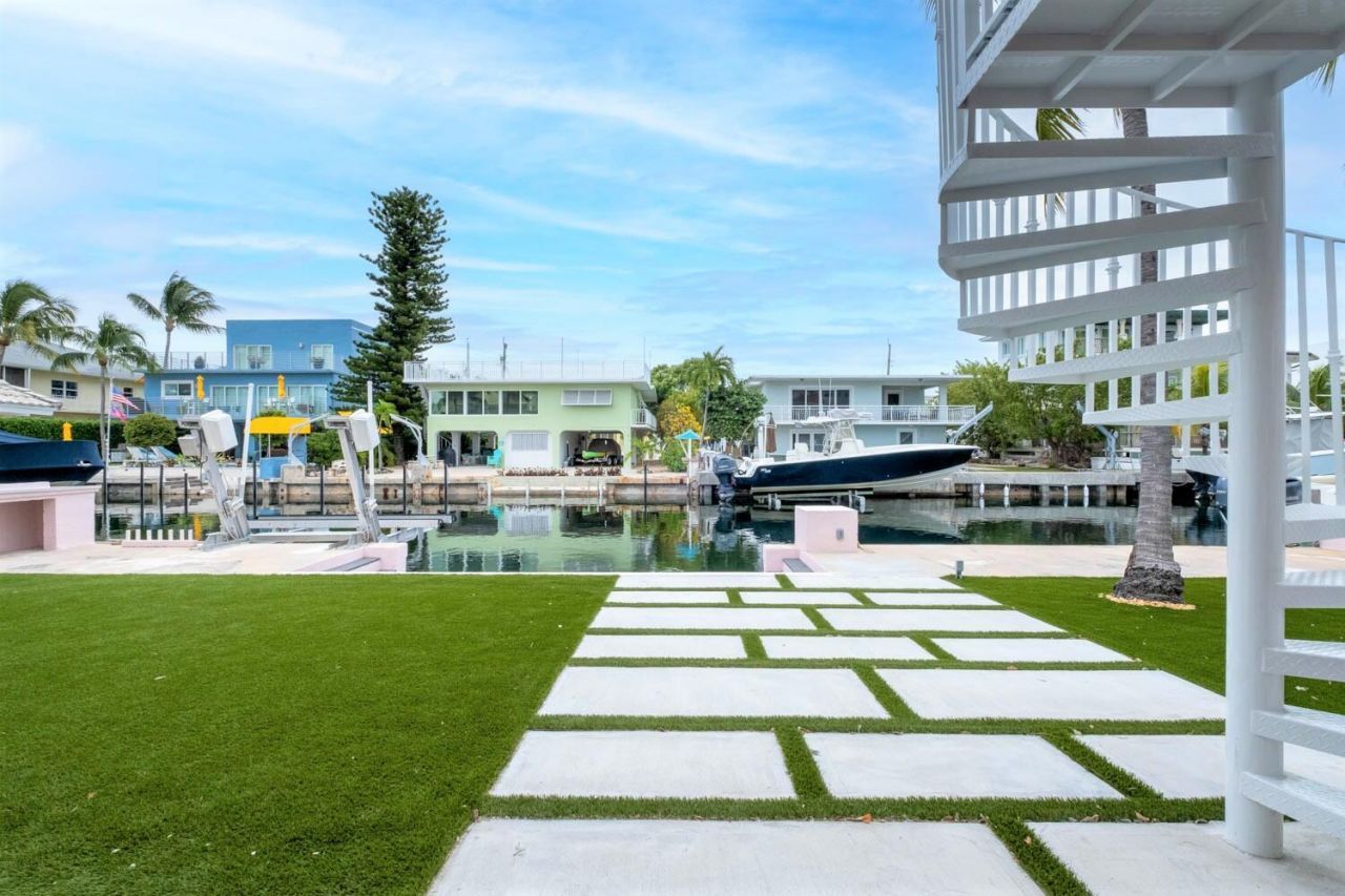 121 Lisbon Court, Islamorada, FL 33036 Photo