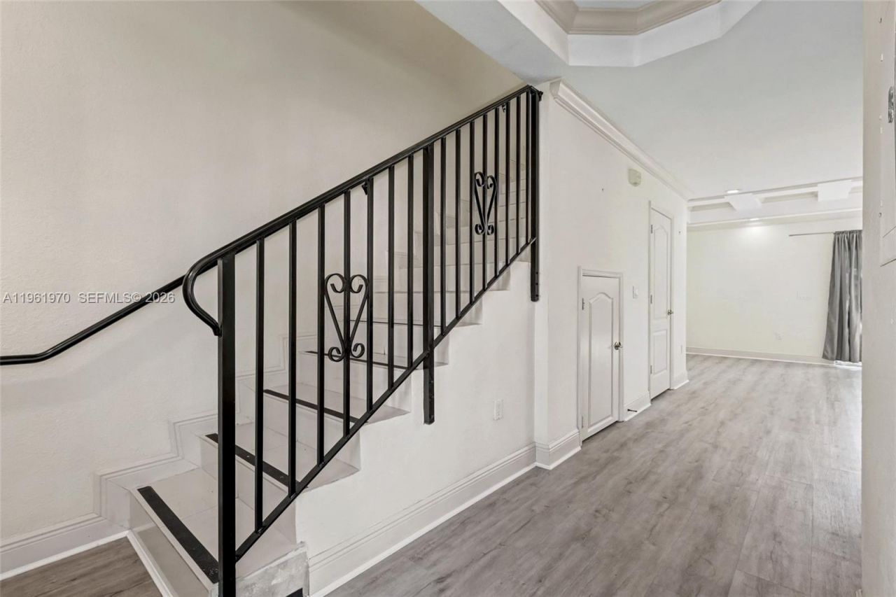 11647 NE 18th Dr , Unit 11647, North Miami, FL 33181 Photo