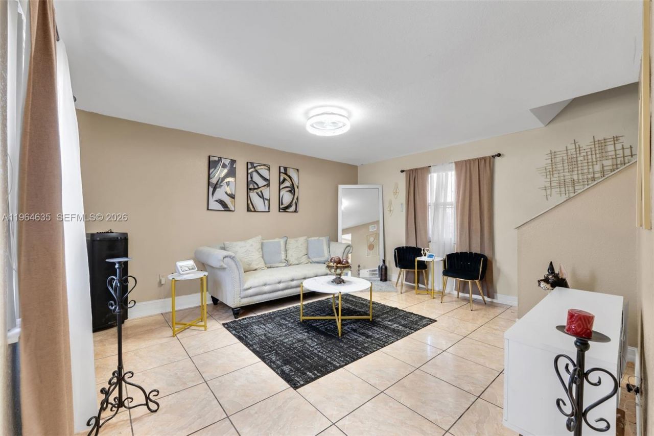 19137 NW 47th Ave , Miami Gardens, FL 33055 Photo