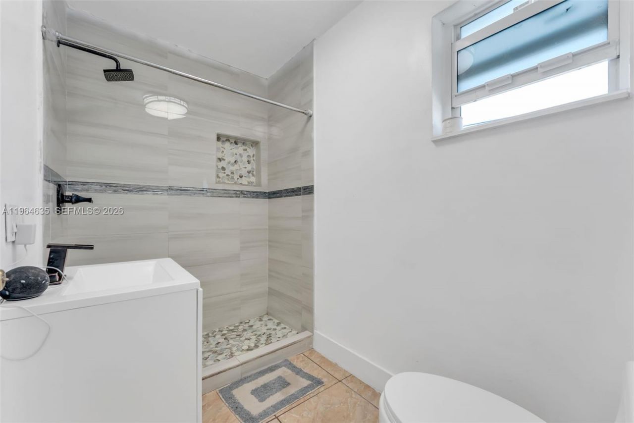 19137 NW 47th Ave , Miami Gardens, FL 33055 Photo