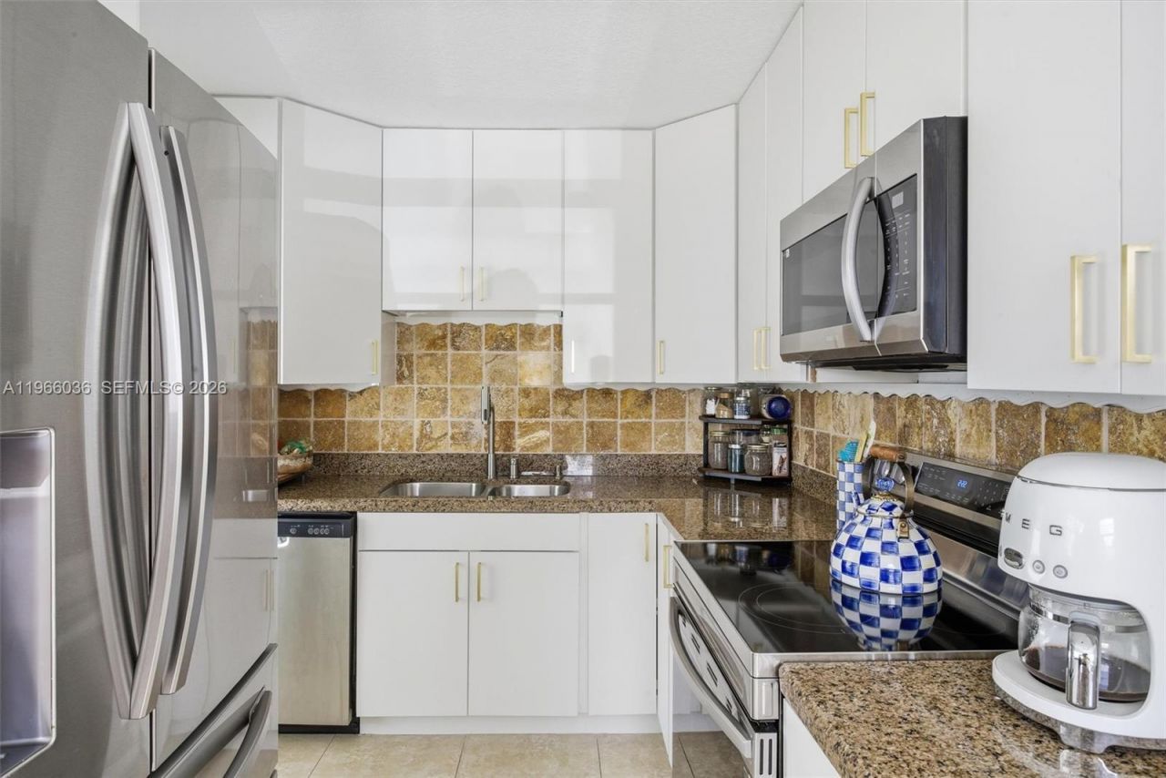 6213 NW 9th St, Margate, FL 33063 Photo