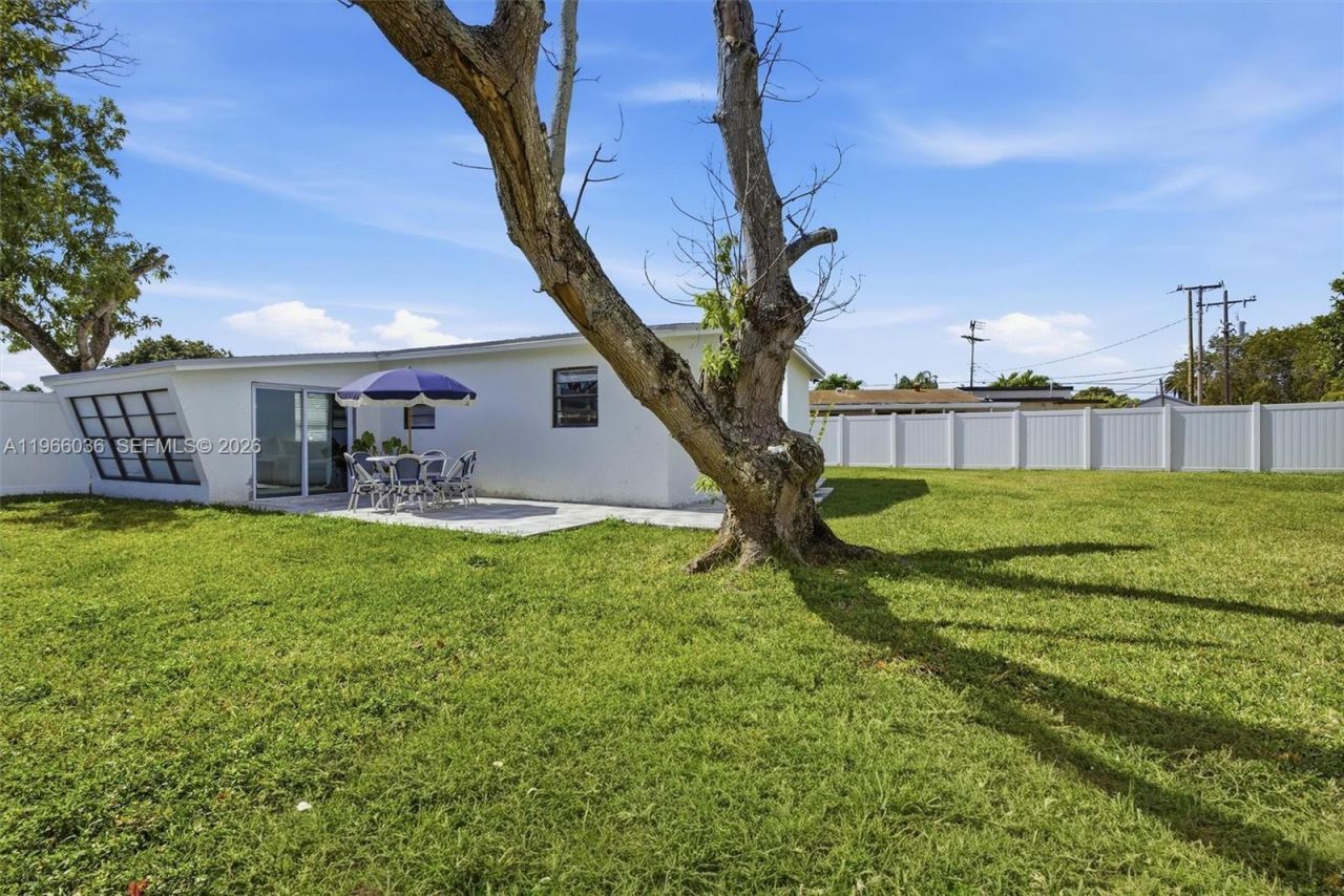 6213 NW 9th St, Margate, FL 33063 Photo