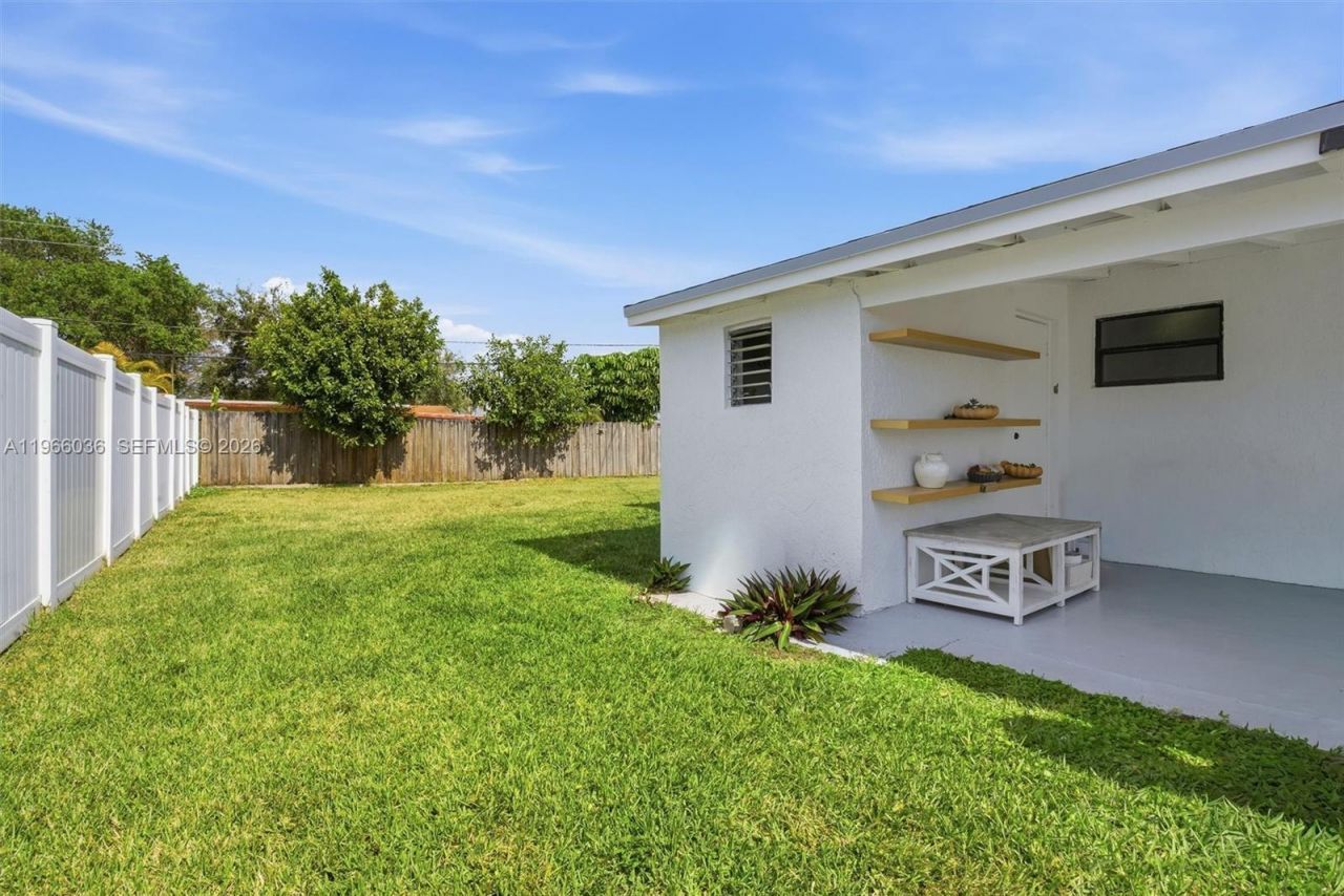 6213 NW 9th St, Margate, FL 33063 Photo