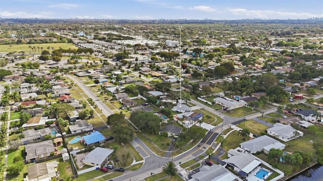 6213 NW 9th St, Margate, FL 33063 Photo