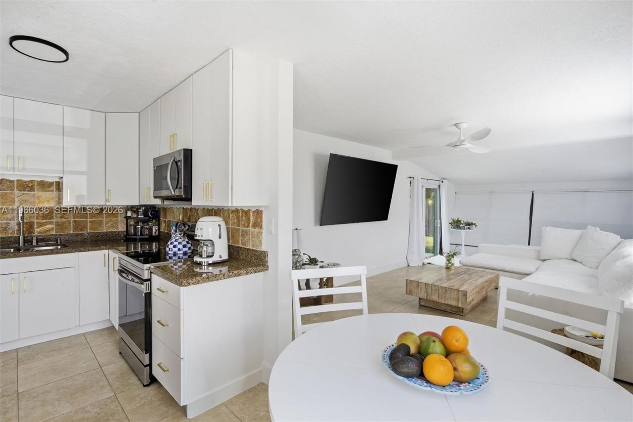 6213 NW 9th St, Margate, FL 33063 Photo