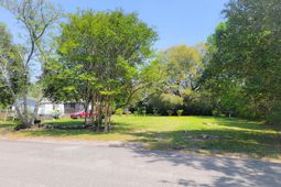 4 3rd Street photo 4