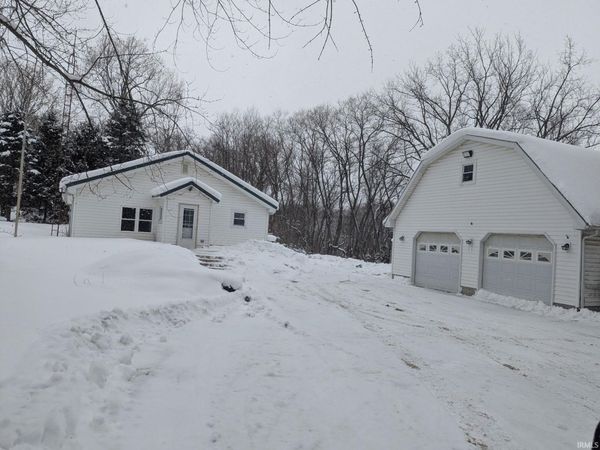 308 Bellevue Street, New Carlisle, IN 46552