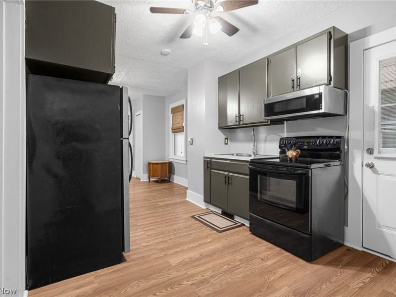 710 N Freedom Avenue, Alliance, OH 44601 Photo 10