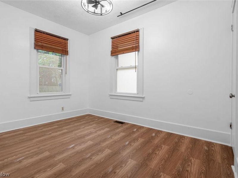 710 N Freedom Avenue, Alliance, OH 44601 Photo 11