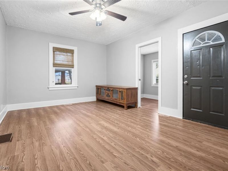 710 N Freedom Avenue, Alliance, OH 44601 Photo 4