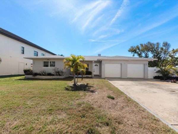 106 15TH STREET, BELLEAIR BEACH, FL 33786