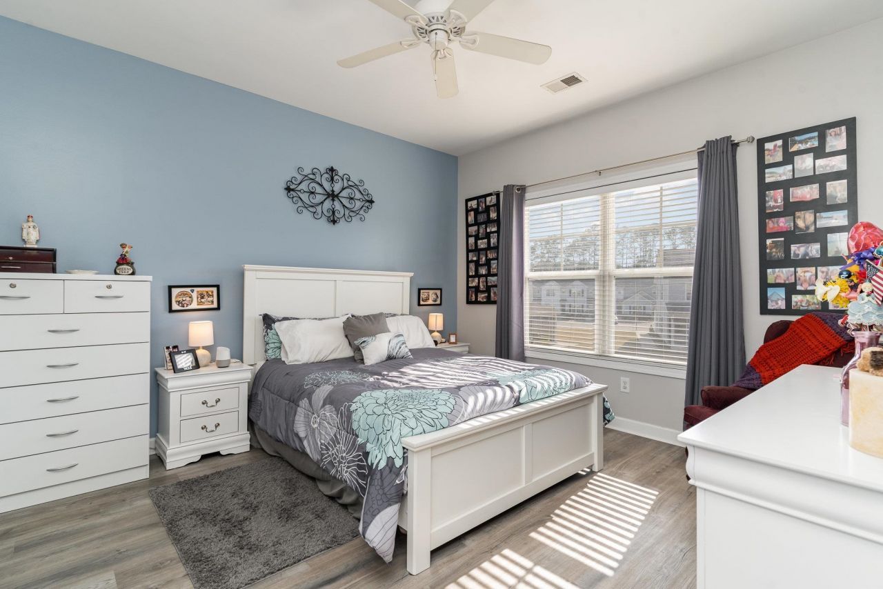 224 Castle Dr. Photo 12