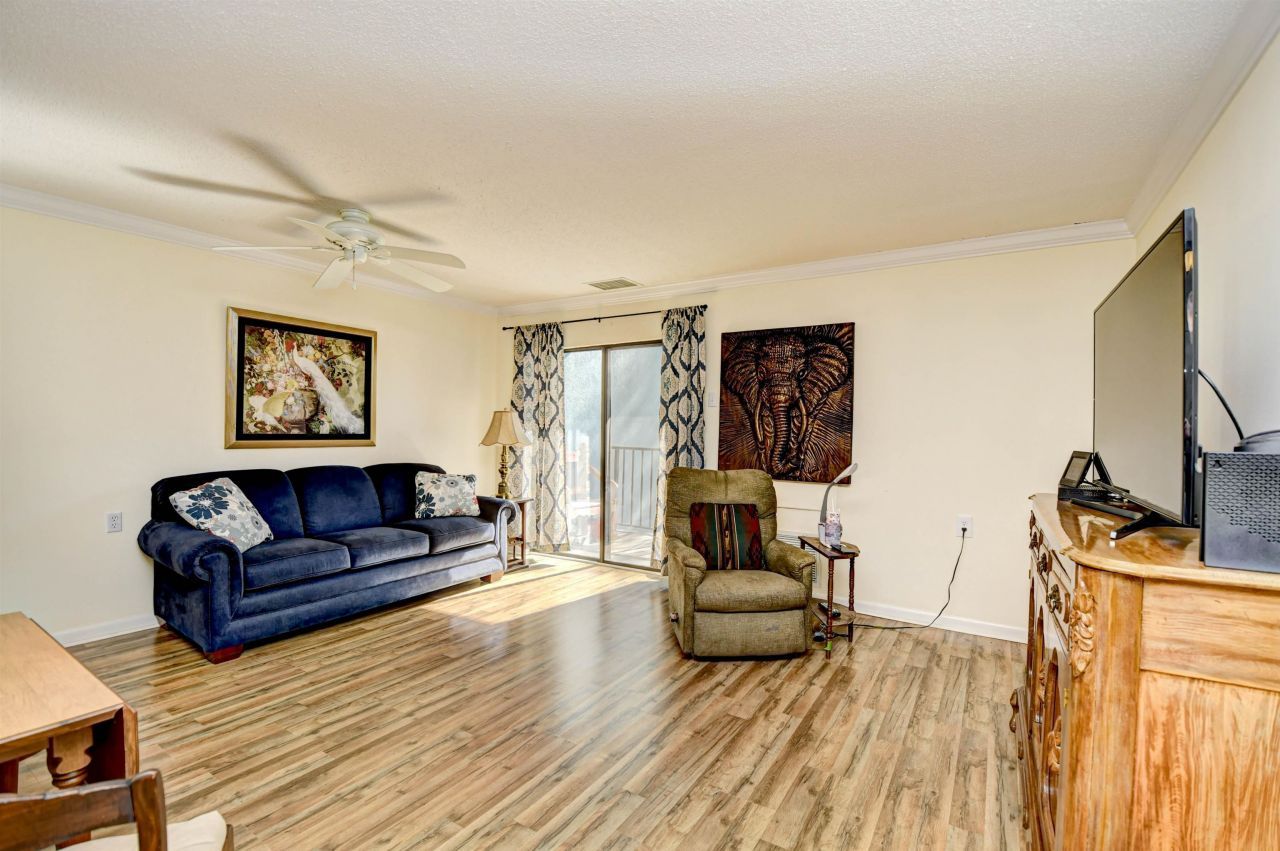 5001 Little River Rd. Photo 6