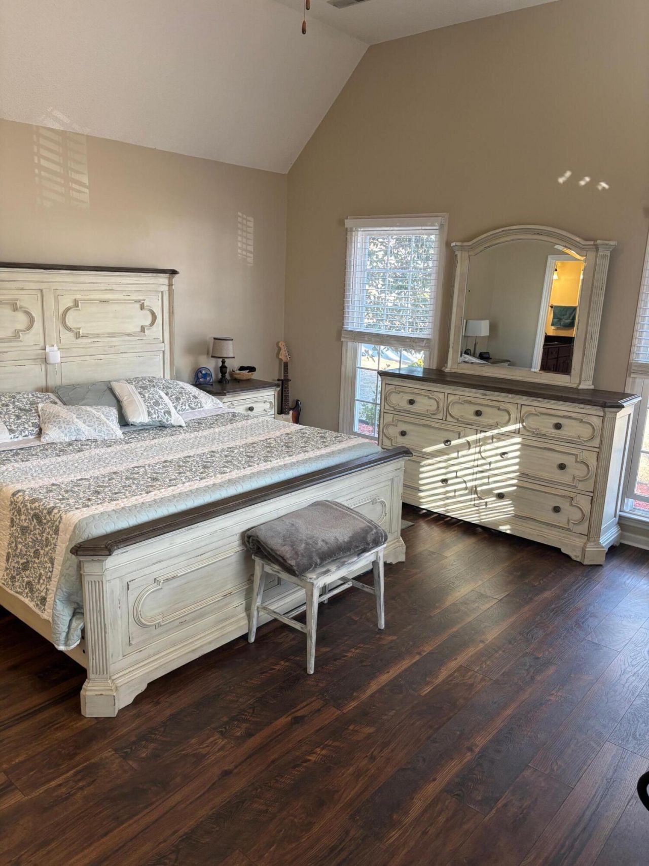 117 Alwyn Boulevard Photo 7