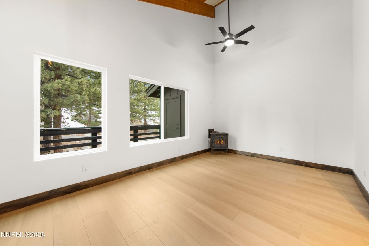 307 Galaxy Lane, Unit D, Stateline, NV 89449 Photo