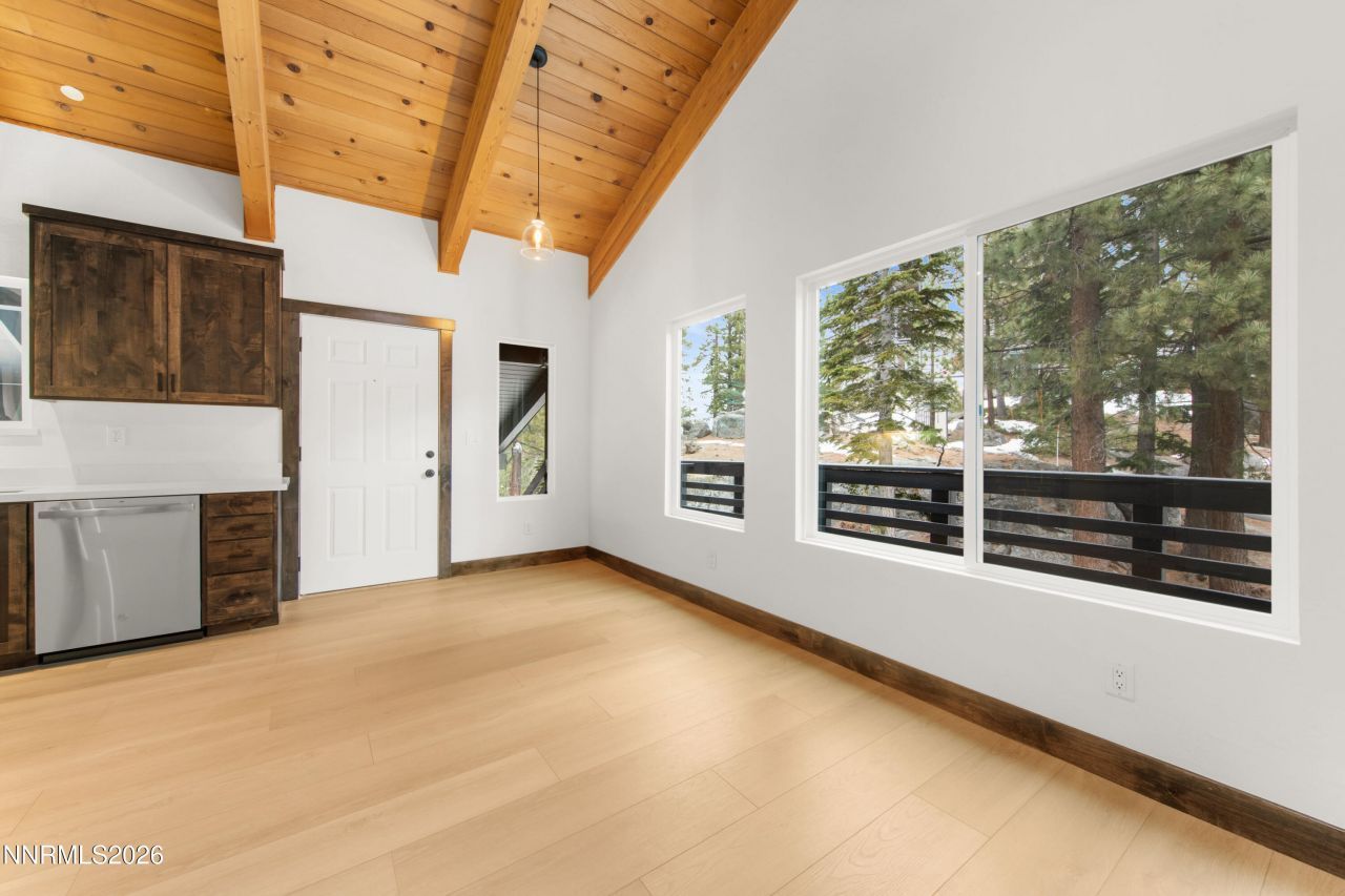 307 Galaxy Lane, Unit D, Stateline, NV 89449 Photo