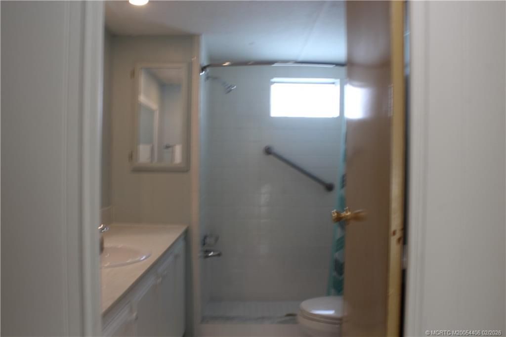 605 NE South Seas Way, Jensen Beach, FL 34957 Photo