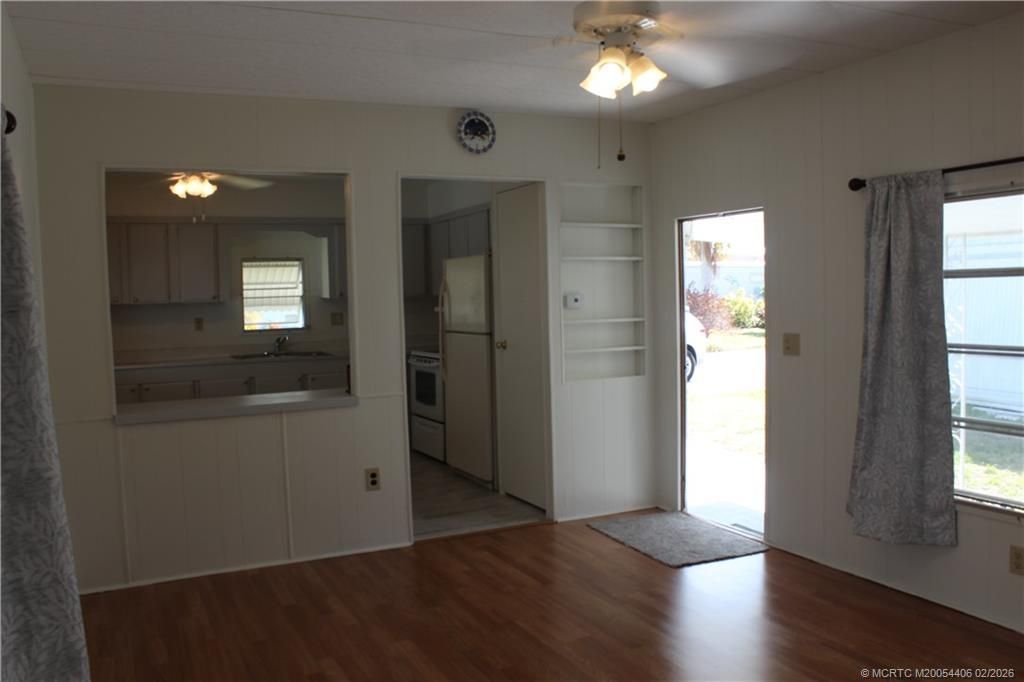 605 NE South Seas Way, Jensen Beach, FL 34957 Photo