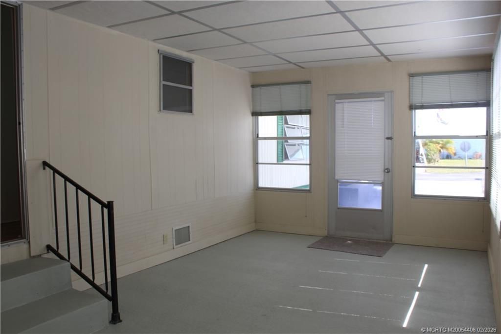 605 NE South Seas Way, Jensen Beach, FL 34957 Photo