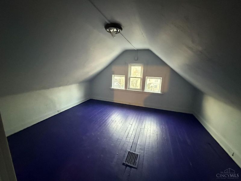 3238 Gilbert Avenue, Cincinnati, OH 45207 Photo 16